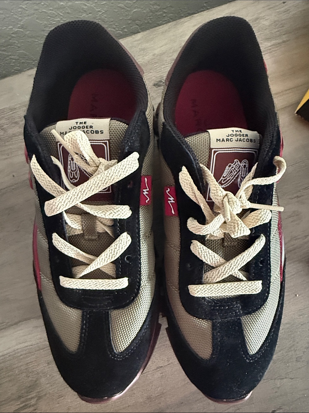 Marc Jacobs ladies Jogger Sneakers in Black, Beige & Burgundy